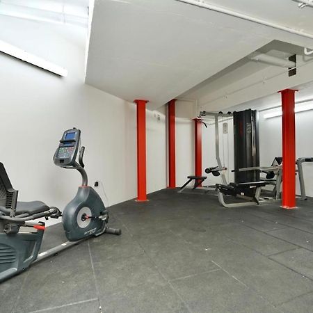 Bayard Apartments 2 Bedroom City Centre Apartment Питерборо Екстериор снимка